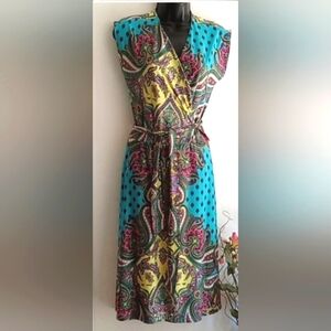 Sz M Femme Paisley Dress
